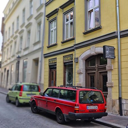 Pokoje Goscinne Victoria Krakau Exterior foto